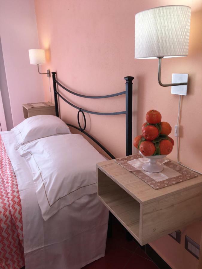 Taormina'S Sun Bed & Breakfast Eksteriør bilde